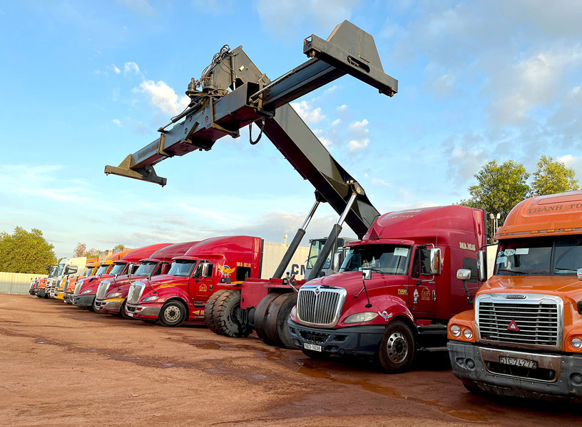 Headway JSC – Đối Tác Tin Cậy Cung Cấp Giải Pháp Vận Chuyển Xuyên Biên Giới Chuối Xuất Khẩu Từ Campuchia Sang Trung Quốc